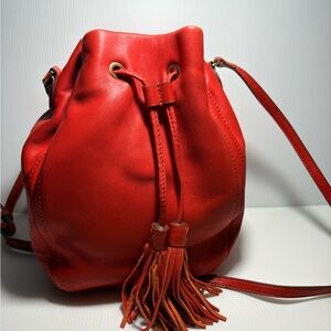 J.CREW TASSEL-TIE BUCKET BAG IN SMOOTH LEATHER  WARM FLAME